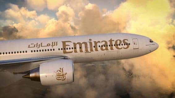 Самолет Emirates