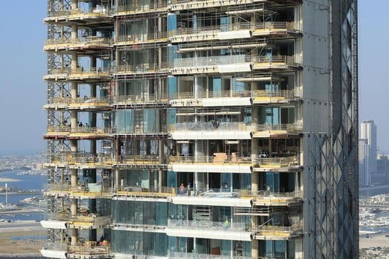 Строительство небоскрёба в городе Дубай.