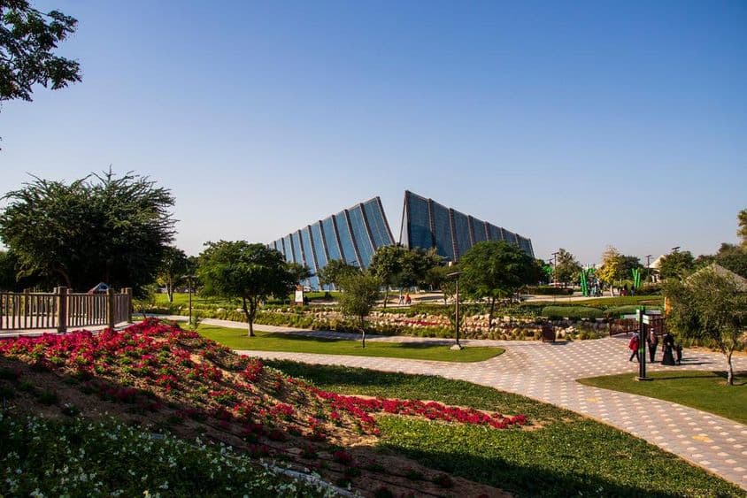 Вход в Дубайский парк сафари.