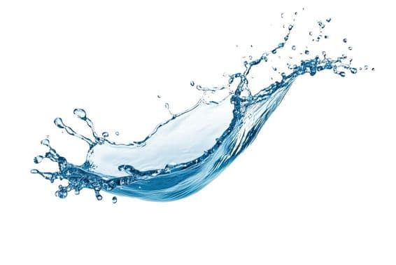 Брызги бегущей воды.