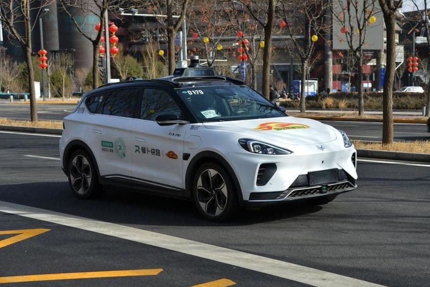 Следующее поколение беспилотного такси от Baidu и BAIC Group.