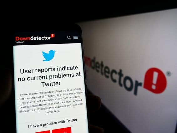 Downdetector сообщает о статусе в Twitter.