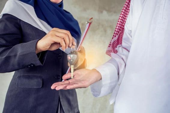 Передача ключей арендатору.