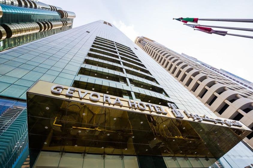 Гостиница Gevora в Дубае, один из самых высоких отелей мира.