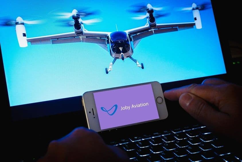 Joby Aviation — американская компания, разрабатывающая электрические воздушные суда для услуг воздушного такси.