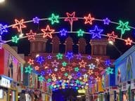 Global Village - крупнейший в мире проект туризма, отдыха и развлечений.