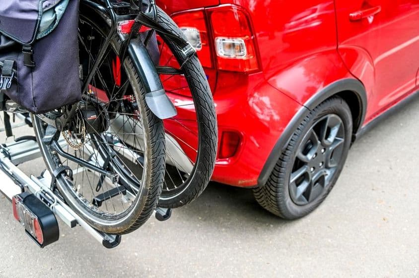 Велосипедный перевозчик, крепление для перевозки велосипедов.