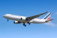 Самолет Airbus A330 авиакомпании Air France в аэропорту Шарль де Голль в Париже.