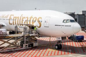 Эмирейтс Боинг 777-300 ER.