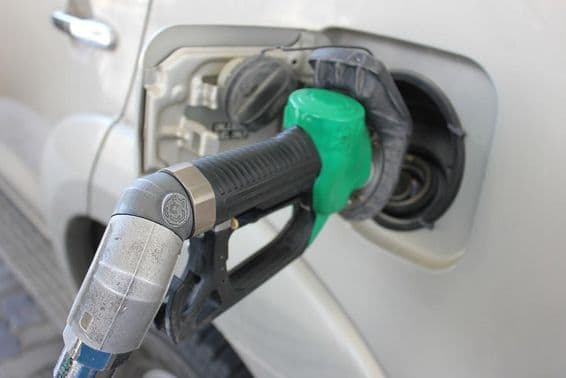 Оборудование на АЗС у топливного насоса.