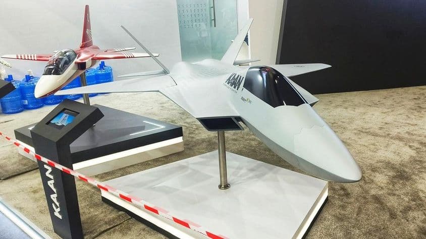 Истребитель-невидимка нового поколения.