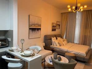 JVC, Дубай, спальня с умными удобствами для спокойной жизни.