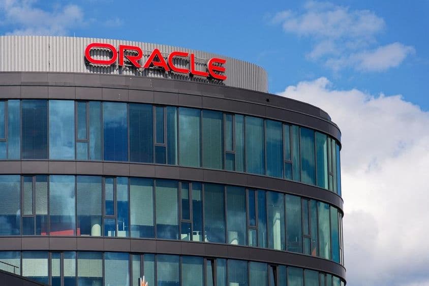 Логотип компании Oracle