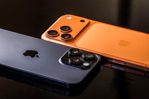 iPhone 17Pro Max космический оранжевый