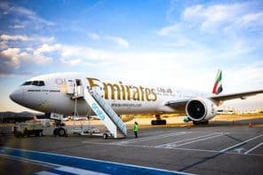 Самолет Emirates