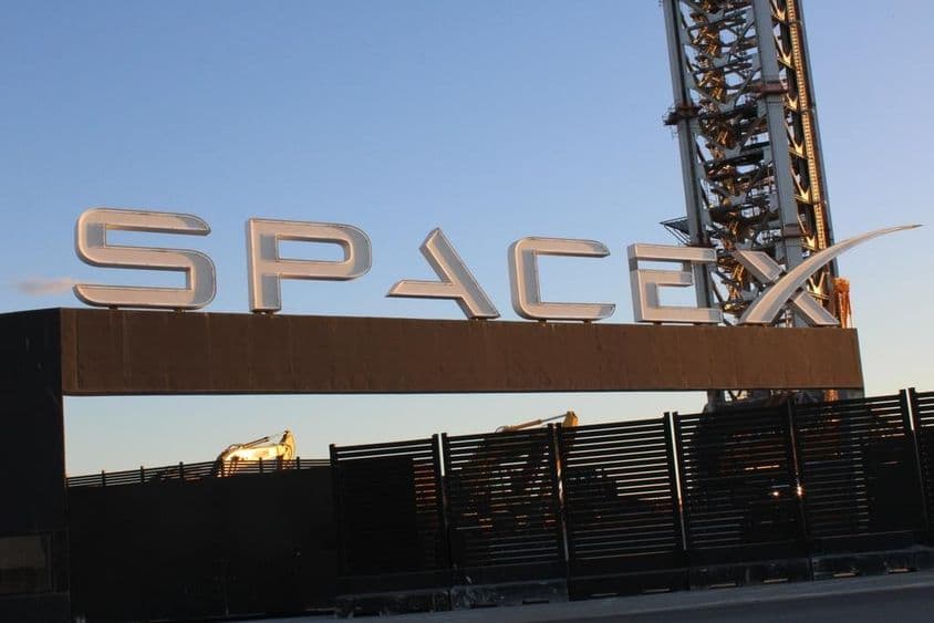 Элон Маск SpaceX Starbase.