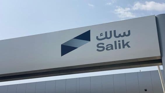 Вид на систему сбора оплаты за проезд Salik в Дубае.